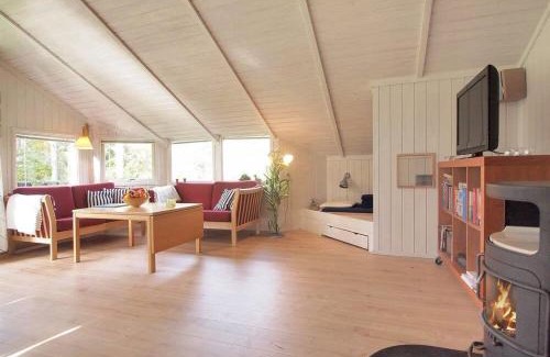 Marielyst House | Sommerhus i Marielyst med Spa og Sauna, incl el og vand, tæt på by og strand