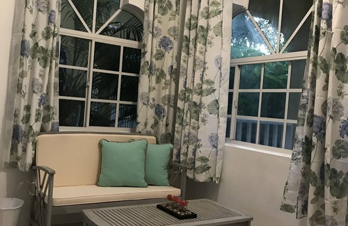 West End Bed & Breakfast | Sommerville Resorts