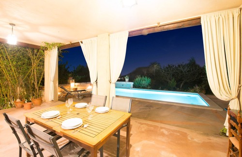 Sant Llorenc des Cardassar Villa | SON GORRIÓ - Villa with private pool in Sant Llorenç des Cardassar. Free WiFi