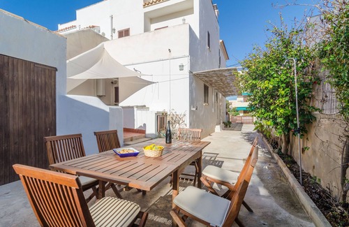 Colonia Sant Jordi House | SON HOMS - Beautiful townhouse with patio and terrace, near the sea. Free WiFi