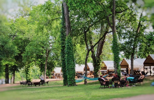 Prairie Lea Cabin | Son's Blue River Camp Glamping Cabin K