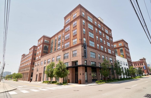 Rutledge Hill Apartment | Sonder at LC SoBro | Studio Apartment