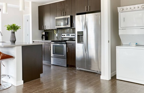 University Park Apartment | Sonder at University Park | Two-Bedroom Apartment w/ Balcony