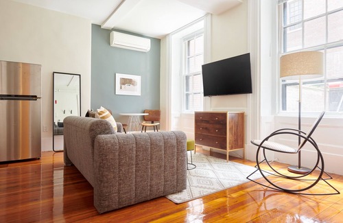 Beacon Hill Apartment | Sonder The Hancock | Ground-Floor Full Studio Apartment