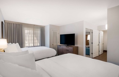 Lone Tree Hotel | Sonesta ES Suites Denver South Park Meadows