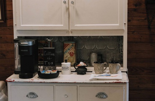 Pisgah House | Songbird Story Farmhouse/vintage furniture & decor/gazebo/fishing/WiFi/Pisgah AL