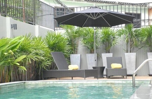 Maha Phruttharam Apartment | Songphra Suite 45sqm - Women's Apt