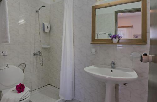 Platanias Town Apartment | Sonio Beach - Que Bella Collection