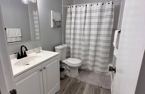 Chalmette Apartment | Soothing apartment with AC in charming Chalmette minutes from NOLA