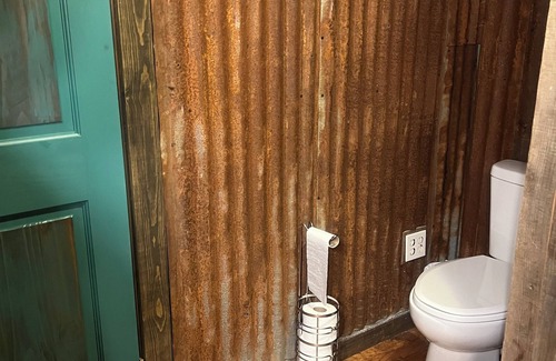 Foresthill Cabin | Soothing cabin with WiFi in charming Foresthill