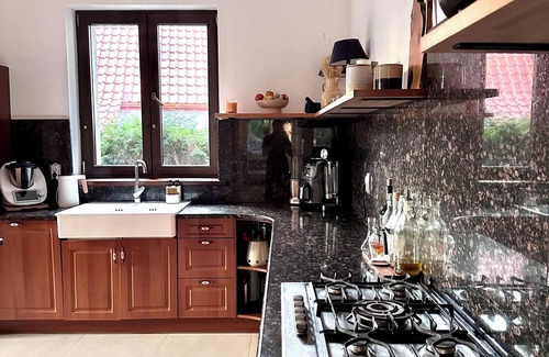 Marcinowice House | Soothing house with high speed WiFi in charming Tapadla