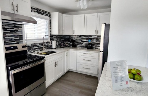 Algoma District House | SooVilla 4 Bedroom Dream