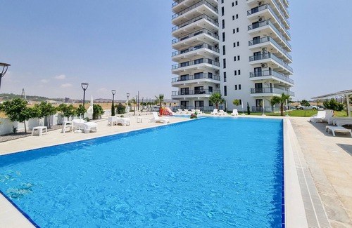 Gastria Apartment | Sophia Pool 2-bdr Apartment with Seaview
