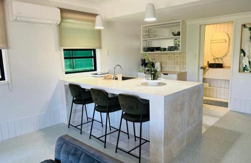 Carina Apartment | Sophisticated Spacious Self Contained Studio
