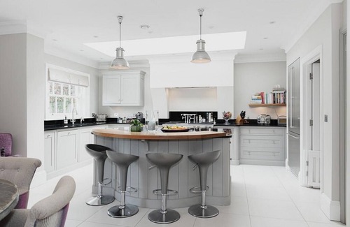 Chesham House | Sophistication of the present era
