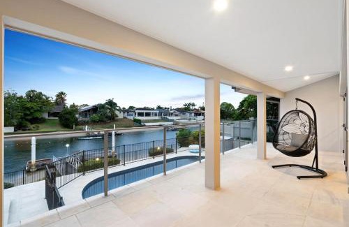 Sorrento House | Sorrento Waterfront Retreat,Pool