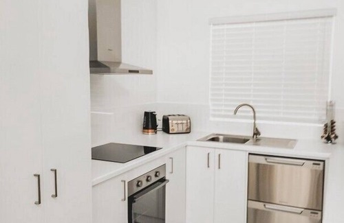Lancelin House | Sou Wester - is a bright, light and modern holiday home.