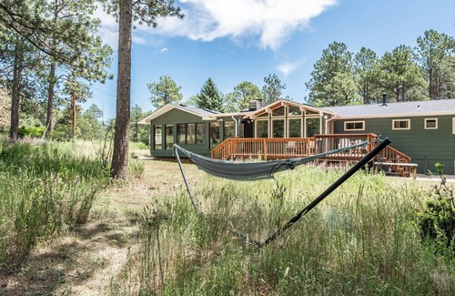 Colorado Springs House | Soul Care Cabin Family Forest Getaway, 6 bedroom, 3 King beds