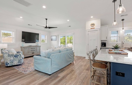 Monteray Shores House | Sound Dream: New Build | Pool & Hot Tub