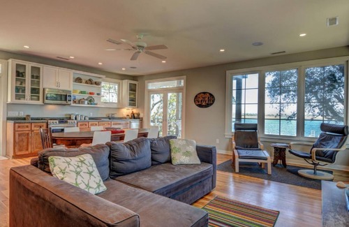 Topsail Beach House | Soundfront Home with Old World Charm! Claw foot tub, private dock