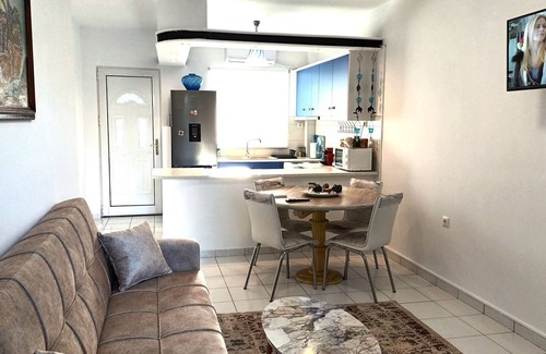 Kato Sounion Apartment | Sounio Dea Del Mare complex by the sea. Apartment Kalypso.
