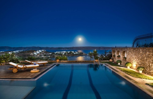 Lavreotiki Villa | Sounio-Villas Lavrio