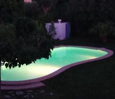 Six-Fours-les-Plages Bed & Breakfast | Sous le mûrier