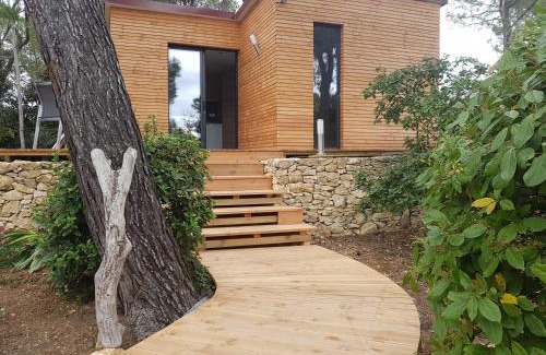 Nages-et-Solorgues Bed & Breakfast | Sous les pins