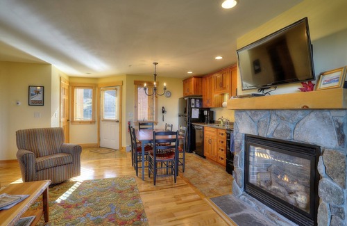 Rangeley Condo | South Branch Condo 15-2 - Saddleback Mountain Ski in Ski out condo