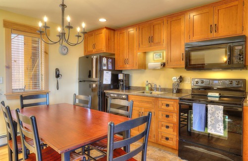 Rangeley Condo | South Branch Condo 15-2 - Saddleback Mountain Ski in Ski out condo