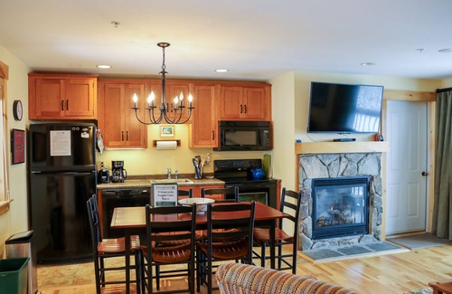 Rangeley Condo | South Branch Condo 15-2 - Saddleback Mountain Ski in Ski out condo