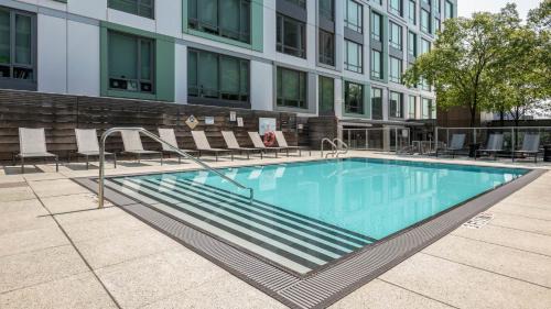 Shawmut Apartment | South End Luxe Apartment