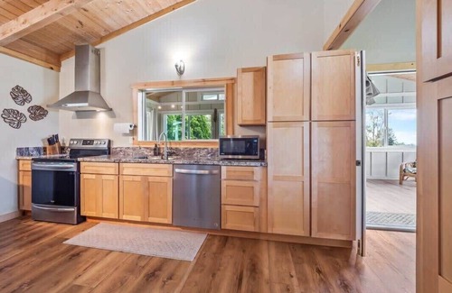 Papa House | South Kona Farm House - 30 day minimum rental