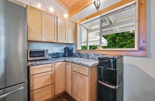 Papa House | South Kona Farm House - 30 day minimum rental