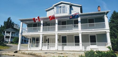 Queenston Hotel | South Landing Inn