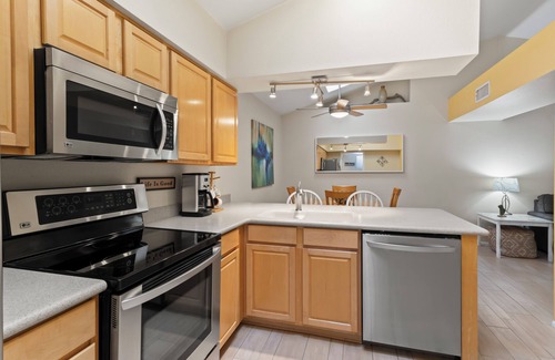 Desert Foothills Estates House | South Mountain Home in a Quiet Area - Trail Access Close By🏜🏌️♀️-⛳️