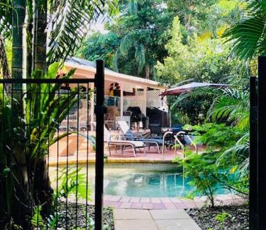 Clifton Beach Bed & Breakfast | South Pacific Bed & Breakfast