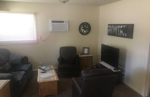 South Side House | South Park BnB House for Travellers!