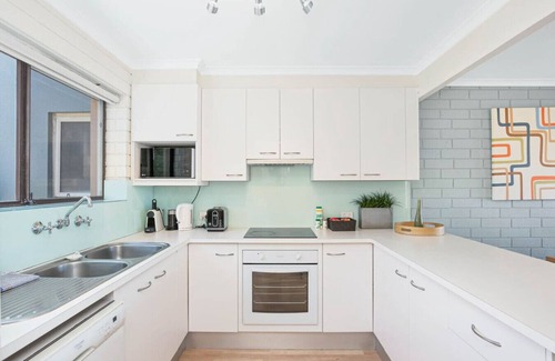 Port Elliot House | South Seas 1, Beachfront Villa , Walk everywhere