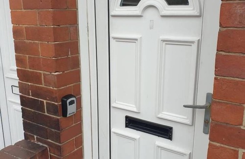 South Shields Apartment | South Shield's Emerald 2 Bed Apartment