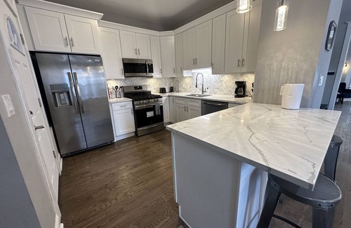 South Shore House | South Shore Retreat 5 bedrooms/entertainment