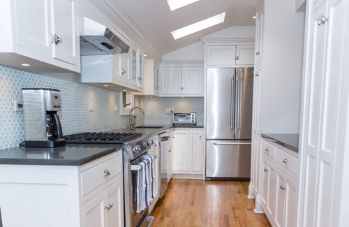 Southampton House | Southampton Village Charmer with gunite pool and spacious renovated pool house