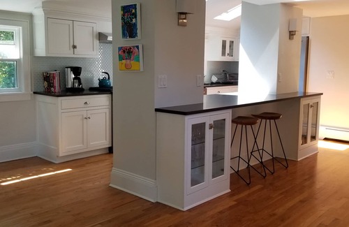 Southampton House | Southampton Village Charmer with gunite pool and spacious renovated pool house