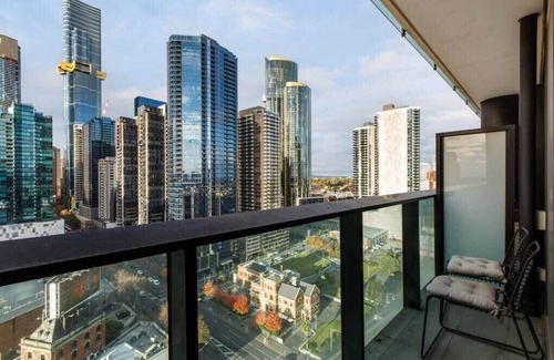 Melbourne Central Business District Apartment | Southbank Bella - City views