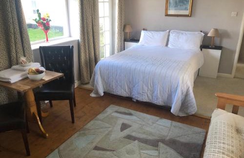 Tintagel House | Southcote Accommodation