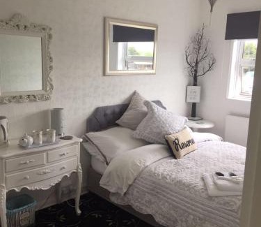 Rochford Bed & Breakfast | Southend Airport Bed & Breakfast