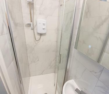 Westcliff-on-Sea Apartment | Southend on Sea - Westcliff Studios - Great Location
