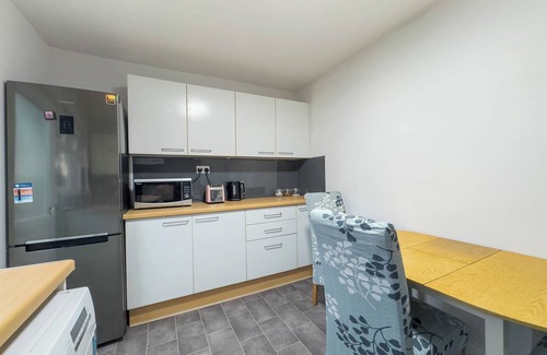 Westcliff-on-Sea House | Southend Retreat King Suite