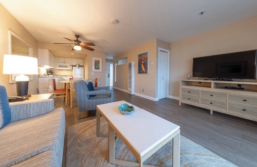 Townsite Condo | Southern California Beach Club