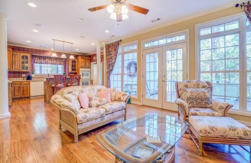 Conyers House | Southern Charm